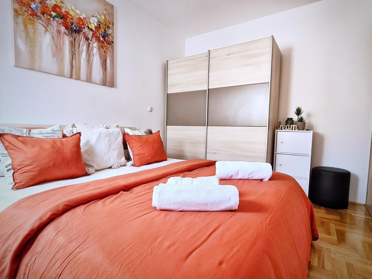 Luxury Apartment Salona Luaran gambar