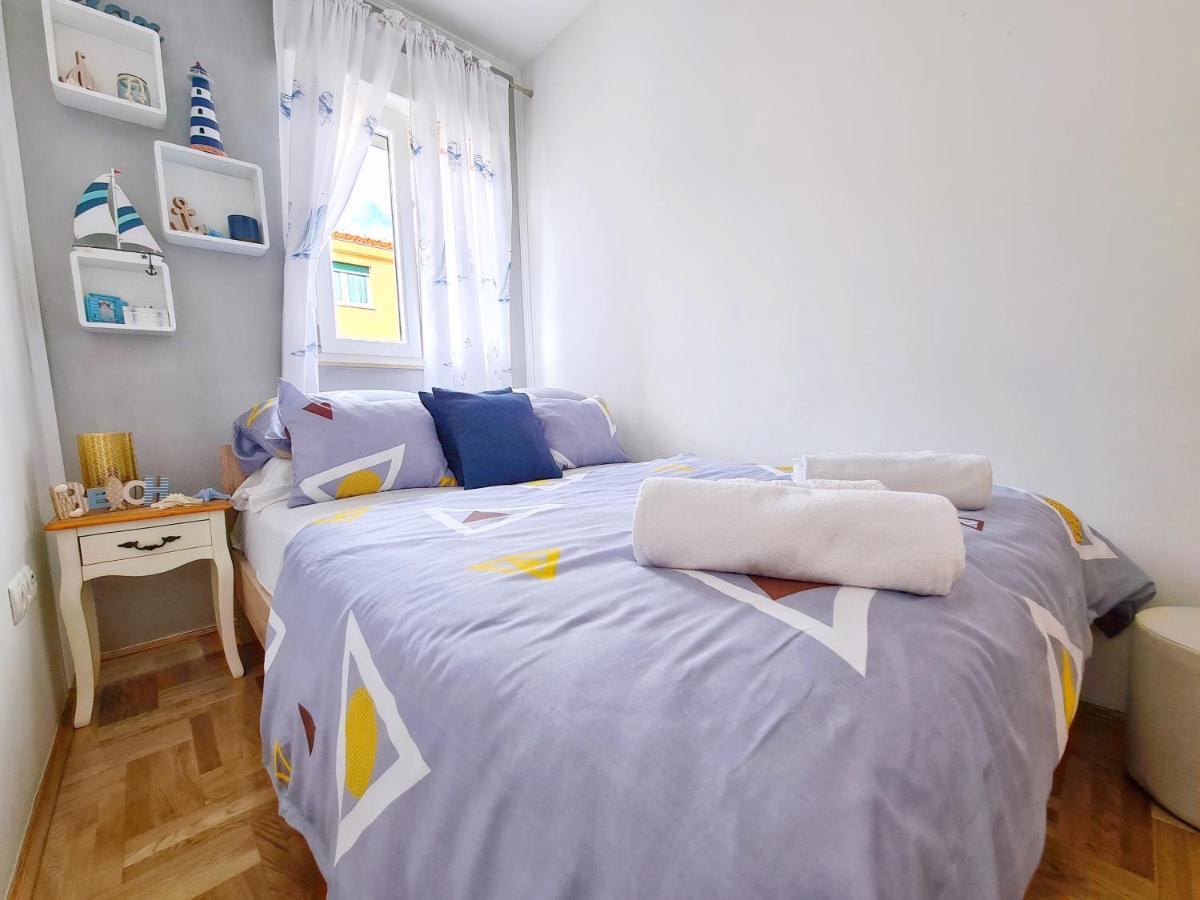 Luxury Apartment Salona Luaran gambar