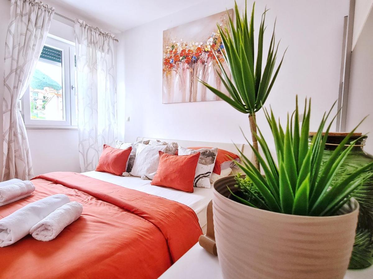 Luxury Apartment Salona Luaran gambar