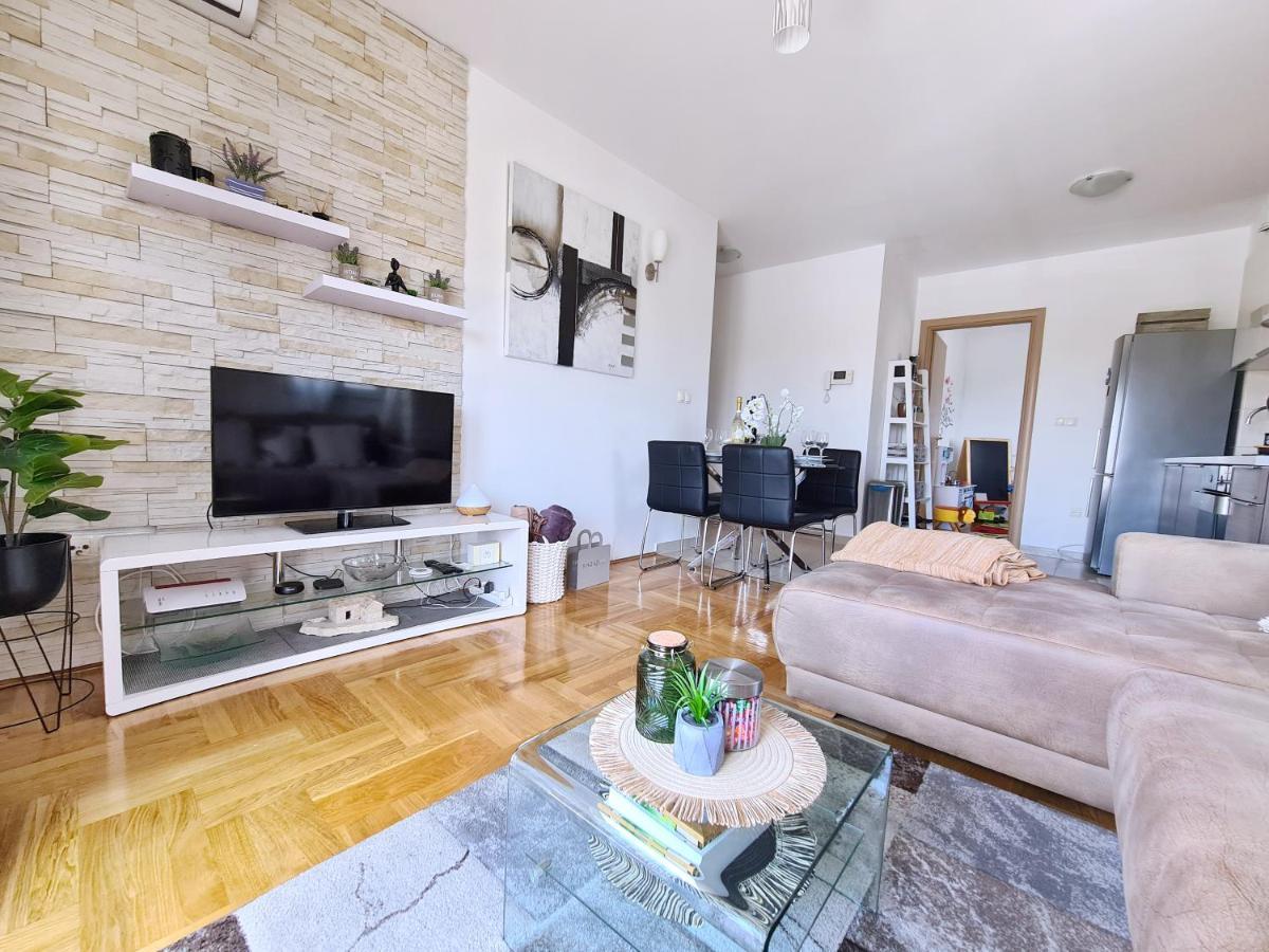 Luxury Apartment Salona Luaran gambar