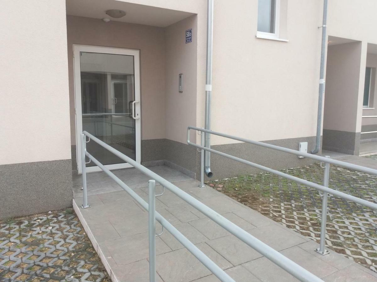 Luxury Apartment Salona Luaran gambar